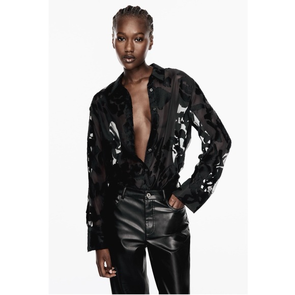 Zara Mixed Fabric Button Down Shirt - Picture 3 of 8